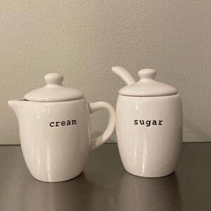 Pottery Barn Cream & Sugar set